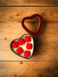 Vela de corazón de rosas rojas | Vela aromática con forma de corazón rojo | Vela con aroma coqueto | Cera de soja